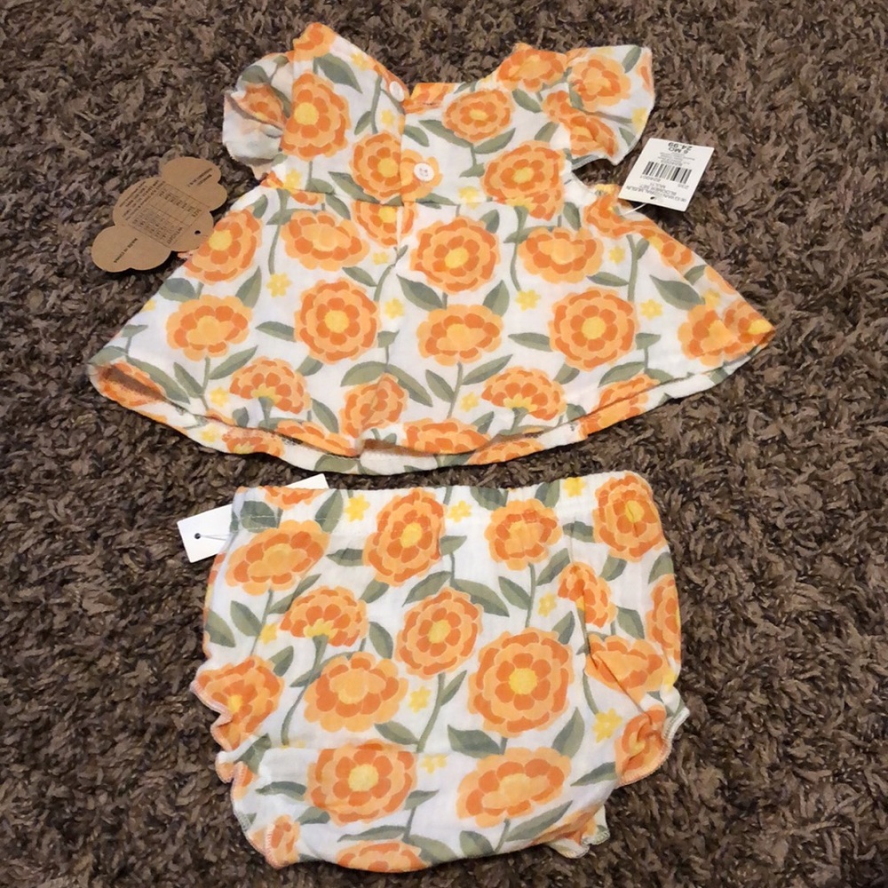 Two Piece Flower Set - Picture 5 of 6